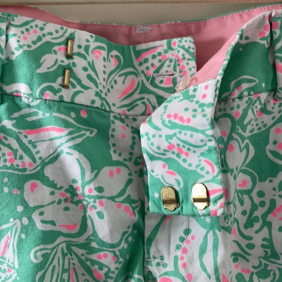 Lilly Pulitzer Barclay Shorts - Size 2 - Picture 6 of 7